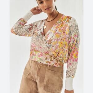 Anthropologie Tiny Callie Floral Top Long Sleeve Pink White Sz M